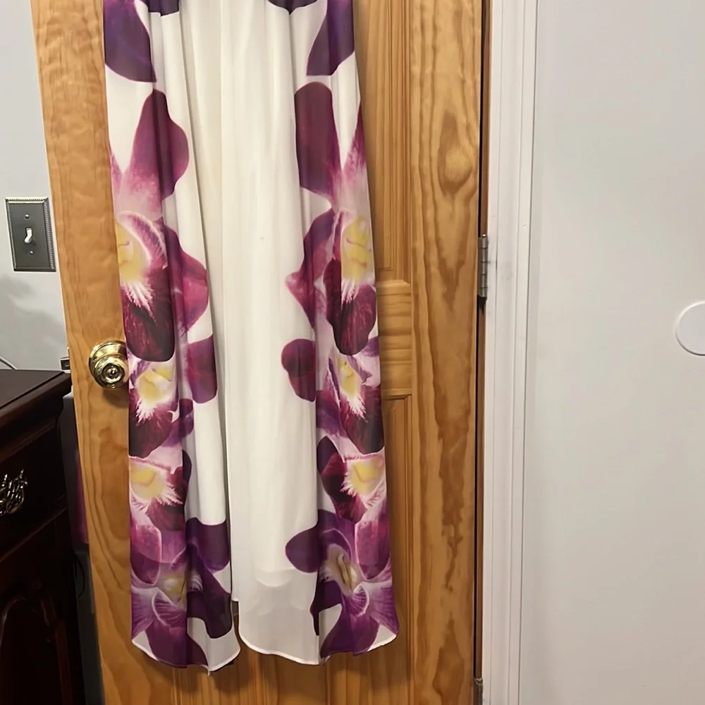 Express Orchid Pattern Asymmetric Hem Long Dress - Picture 3 of 4